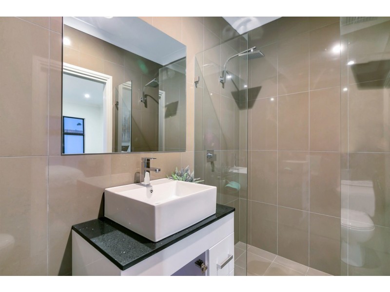 4, 24 Sismey Road, Christies Beach SA 5165