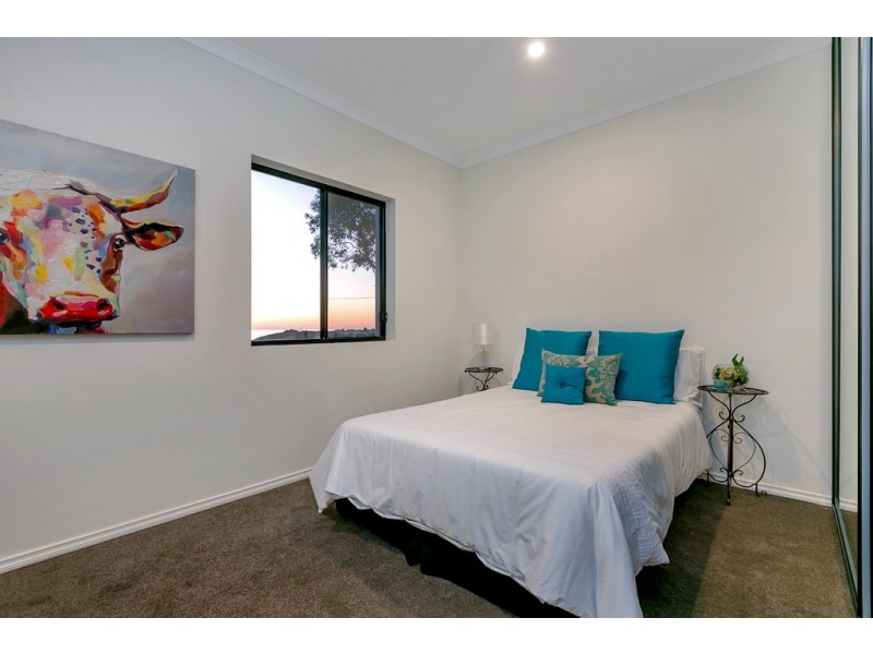 4, 24 Sismey Road, Christies Beach SA 5165