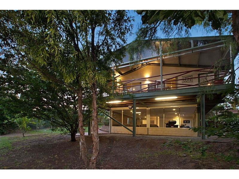 26 Arachne Drive, Hallett Cove SA 5158