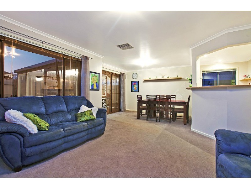 12 Armada Way, Seaford Rise SA 5169