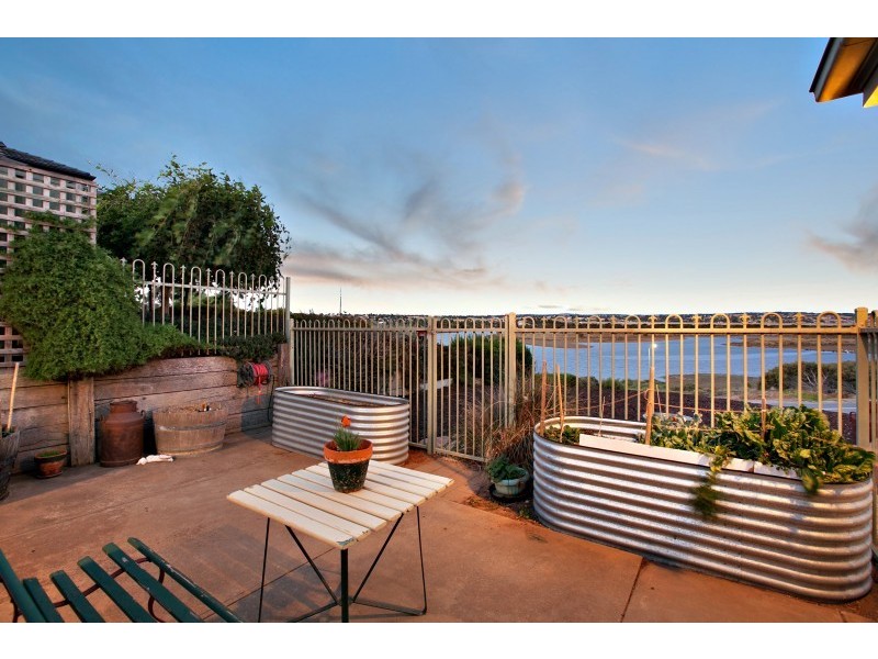 8 Britain Drive, Port Noarlunga South SA 5167