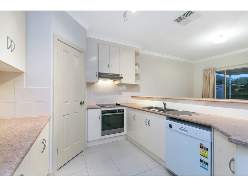 18 Henley Circuit, Seaford Rise SA 5169