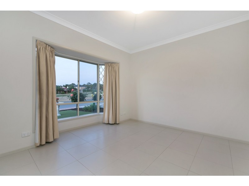 18 Henley Circuit, Seaford Rise SA 5169