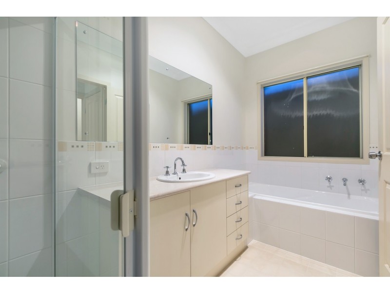 18 Henley Circuit, Seaford Rise SA 5169