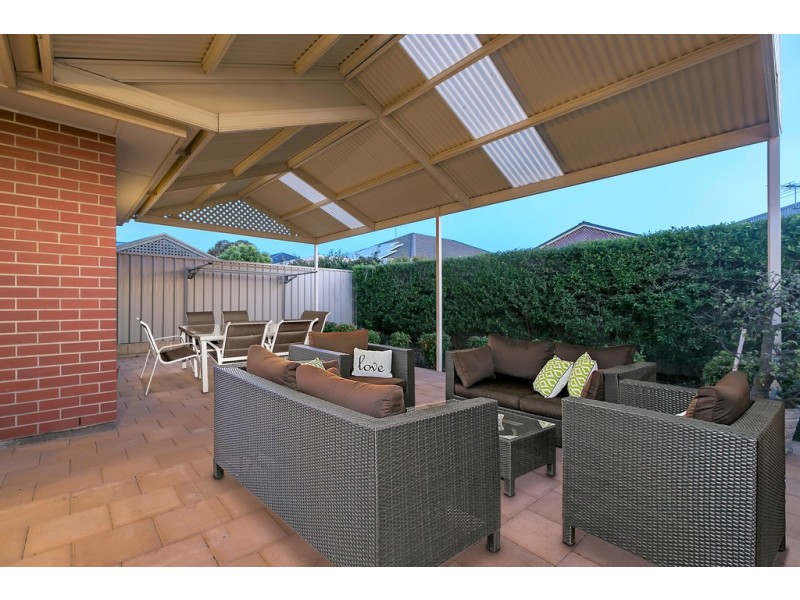 18 Henley Circuit, Seaford Rise SA 5169