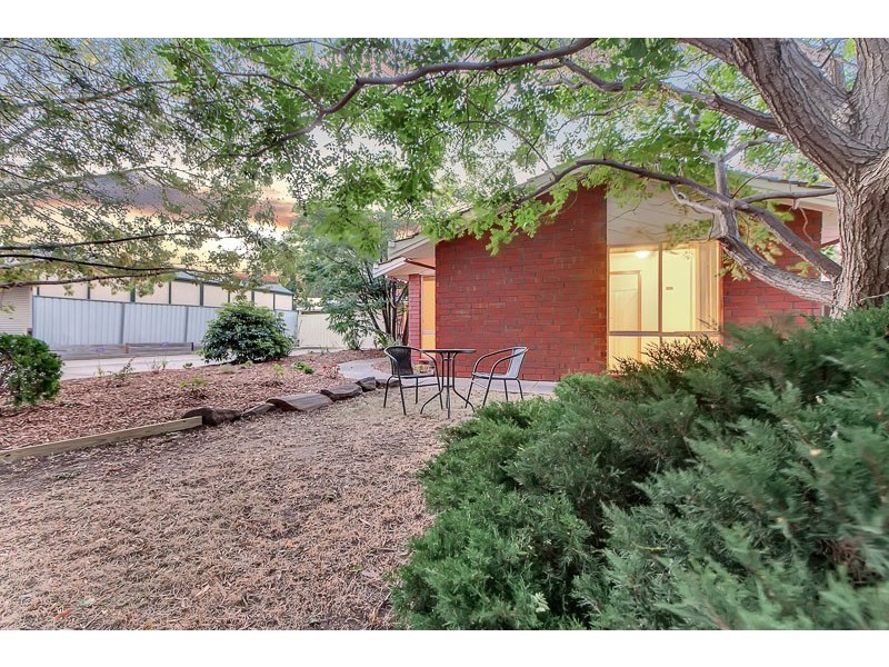 44 Sir James Hardy Way, Woodcroft SA 5162