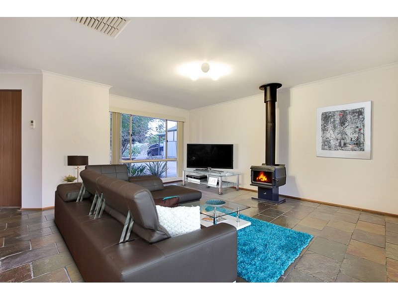 44 Sir James Hardy Way, Woodcroft SA 5162