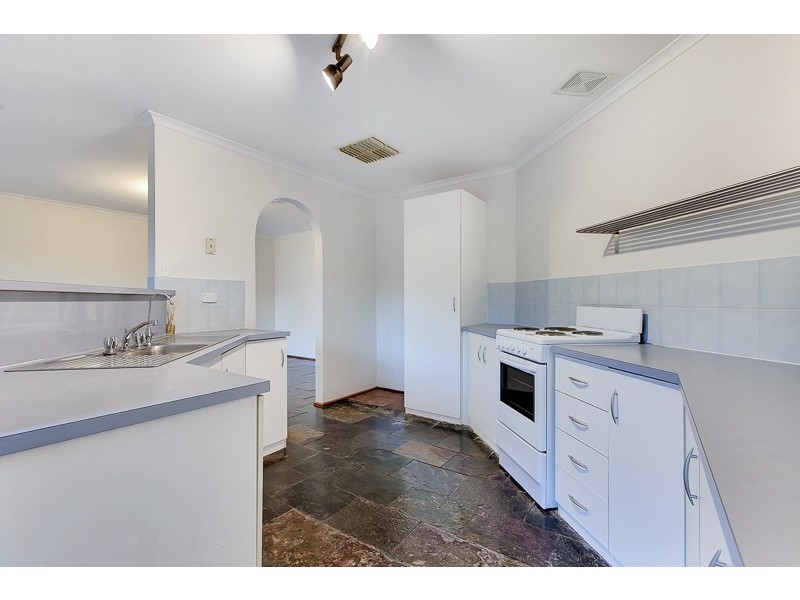 44 Sir James Hardy Way, Woodcroft SA 5162
