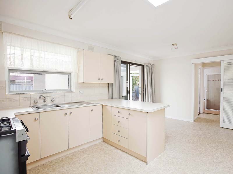 19 Paterson Drive, Hackham SA 5163