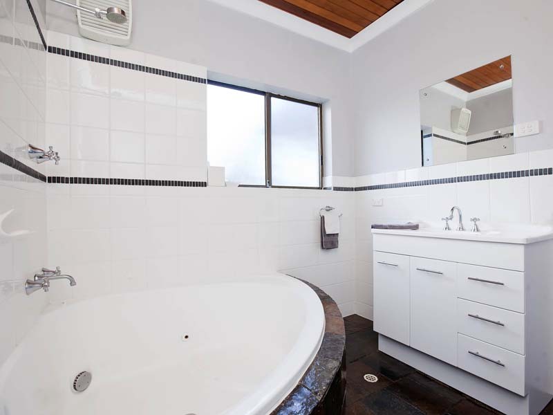 28 Clovelly Avenue, Christies Beach SA 5165