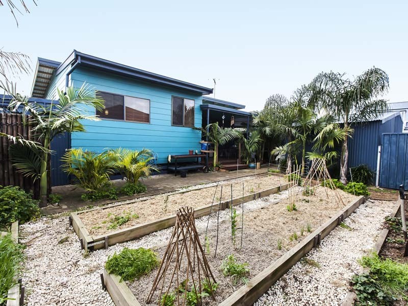 10 Saltash Avenue, Christies Beach SA 5165