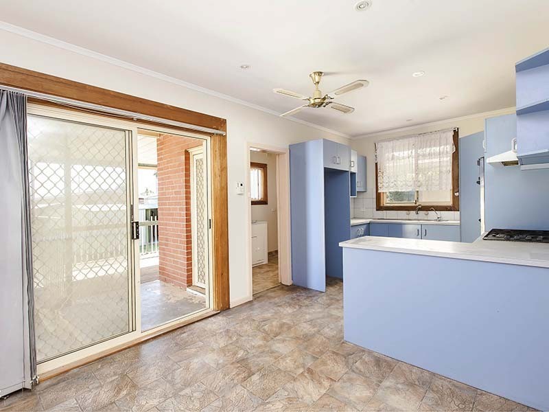 11 Roopena Street, O’sullivan Beach SA 5166