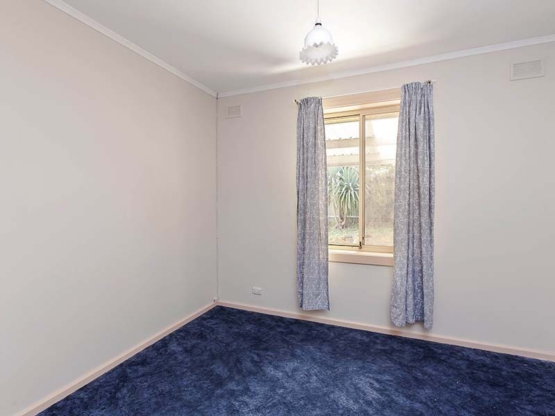 11 Roopena Street, O’sullivan Beach SA 5166