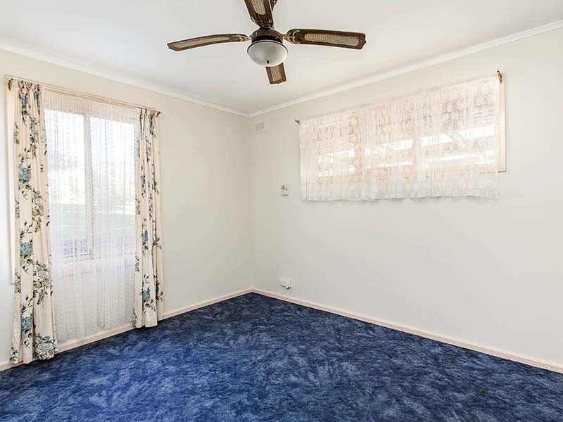 11 Roopena Street, O’sullivan Beach SA 5166
