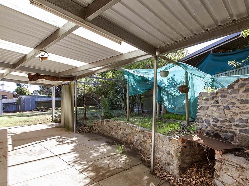 11 Roopena Street, O’sullivan Beach SA 5166