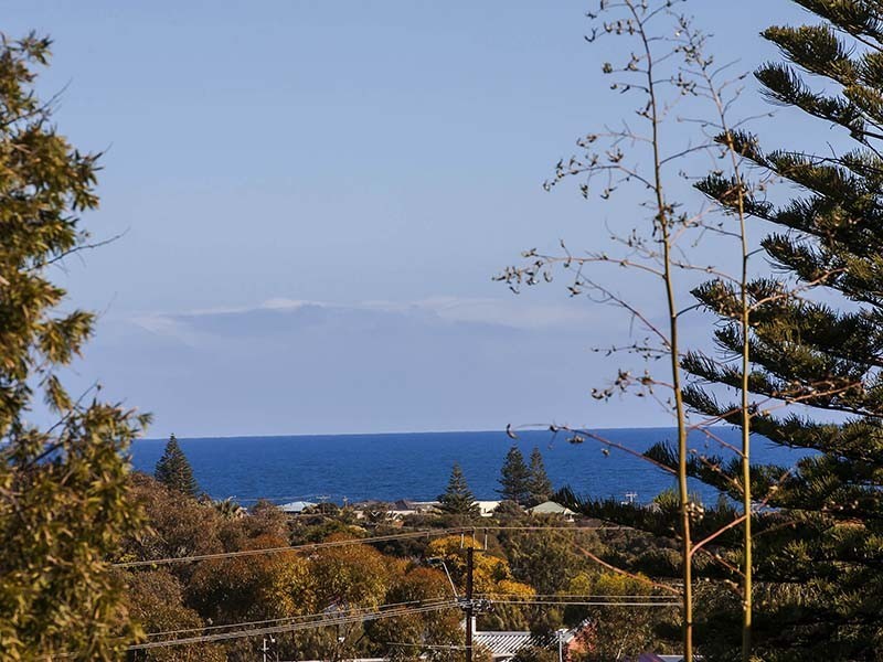11 Roopena Street, O’sullivan Beach SA 5166