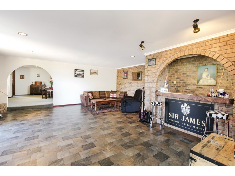 38 Finian Road, Christie Downs SA 5164