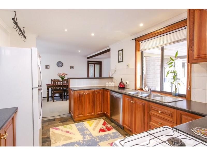 38 Finian Road, Christie Downs SA 5164