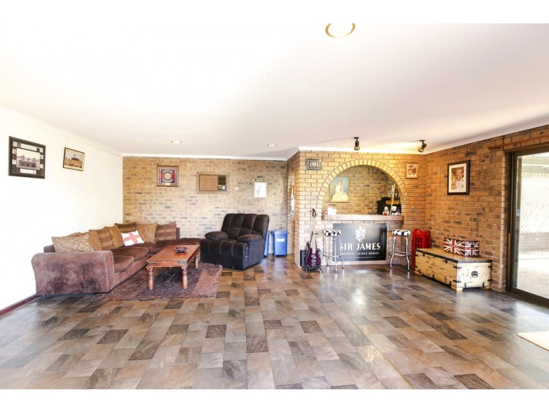 38 Finian Road, Christie Downs SA 5164