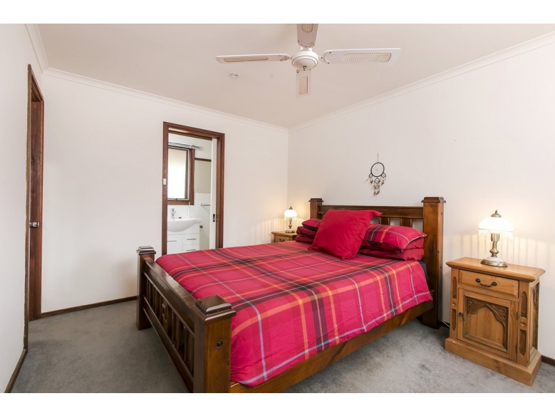 38 Finian Road, Christie Downs SA 5164