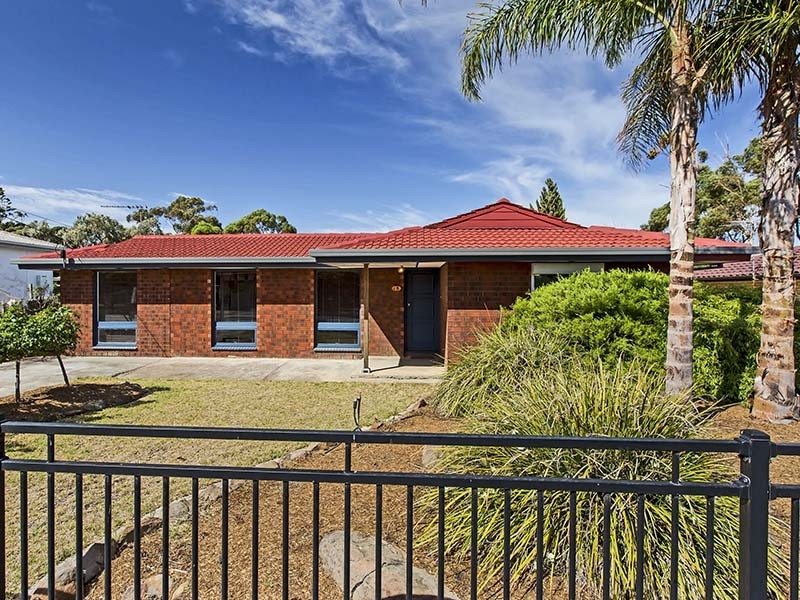 18 Baden Terrace, O’sullivan Beach SA 5166