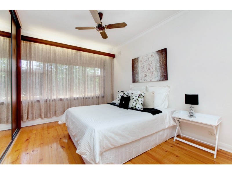 24 Harrow Road, Reynella SA 5161