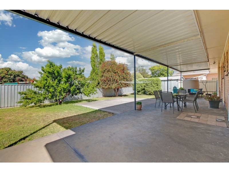 24 Harrow Road, Reynella SA 5161