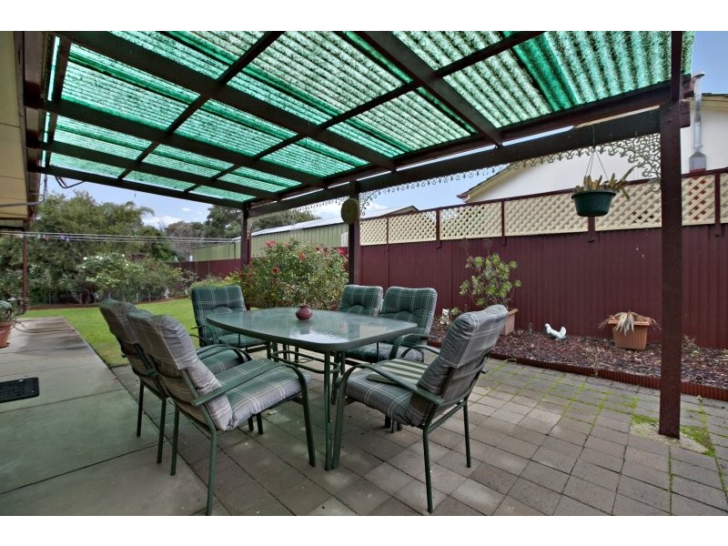 33 McKinna Road, Christie Downs SA 5164