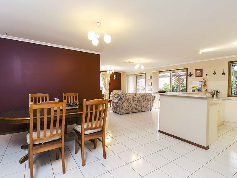 38 St Andrews Way, Morphett Vale SA 5162