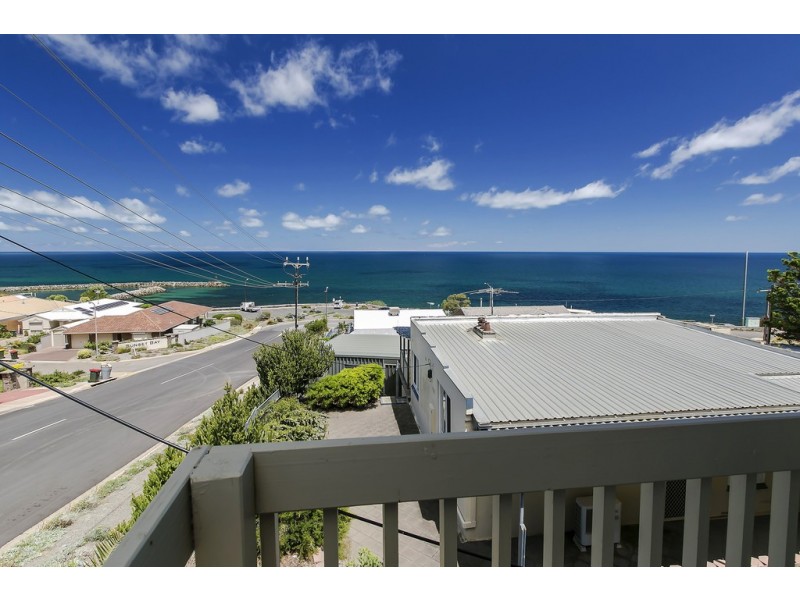 3 Baden Terrace, O’sullivan Beach SA 5166