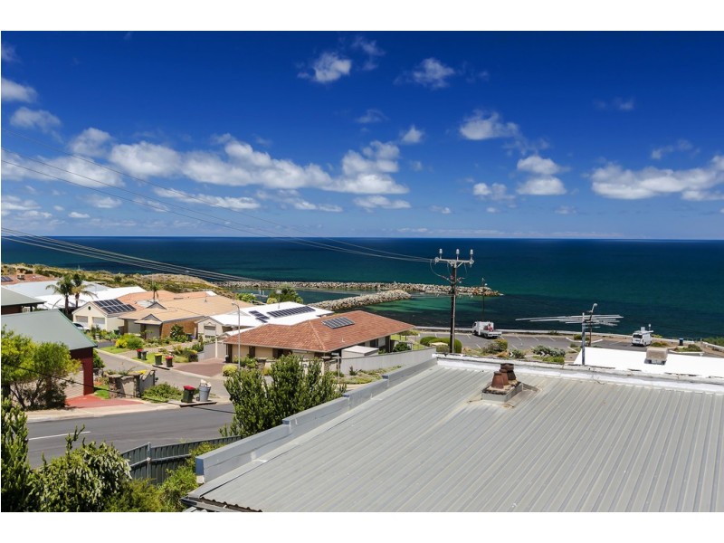 3 Baden Terrace, O’sullivan Beach SA 5166
