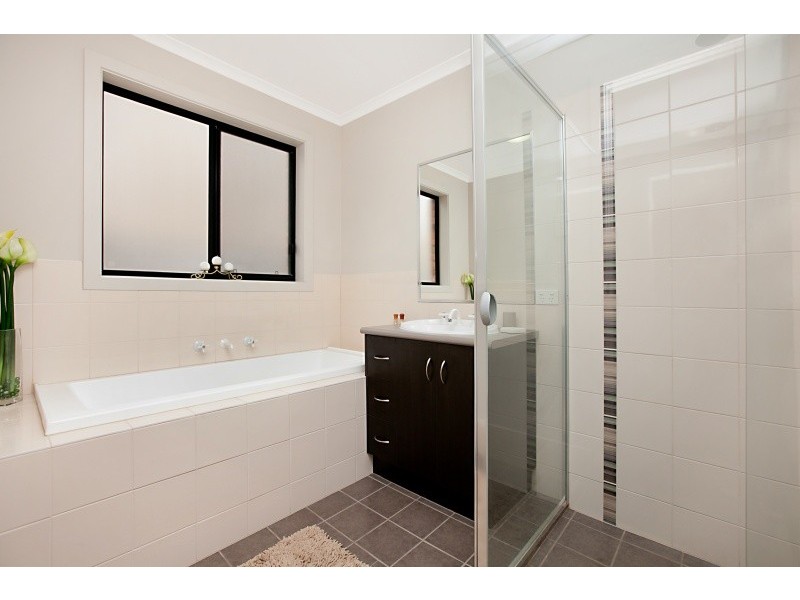 17 Fuschia Street, Huntfield Heights SA 5163