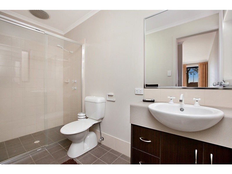 17 Fuschia Street, Huntfield Heights SA 5163