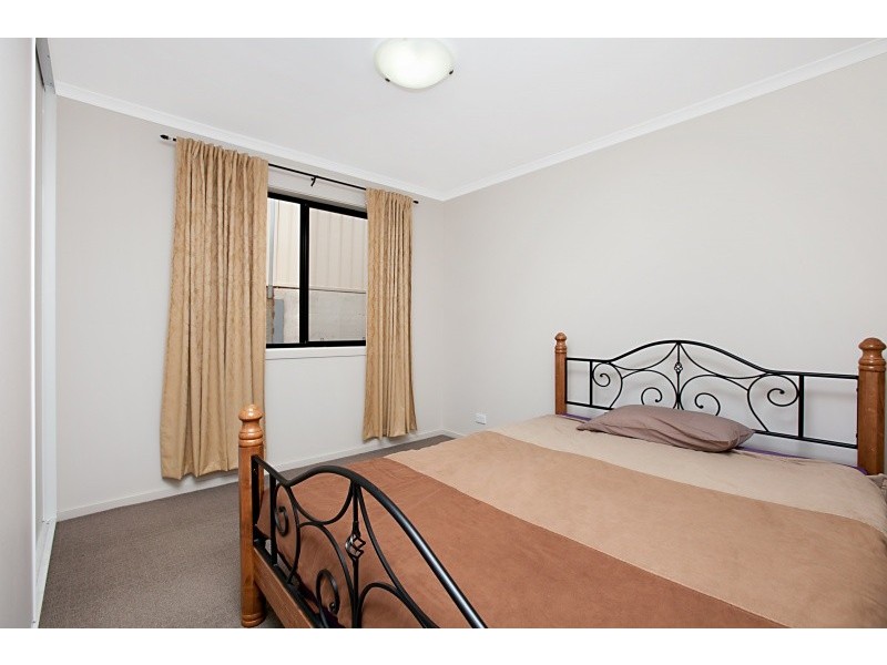 17 Fuschia Street, Huntfield Heights SA 5163