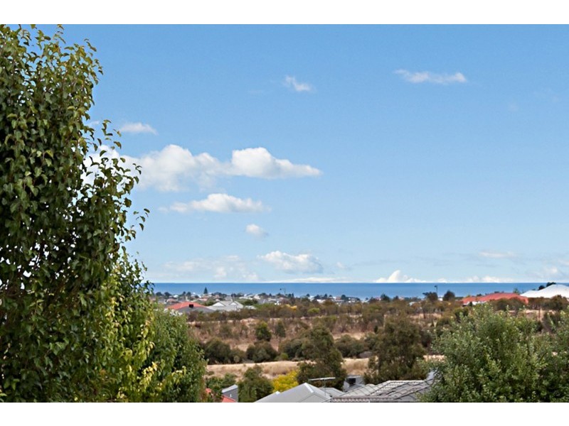 17 Fuschia Street, Huntfield Heights SA 5163