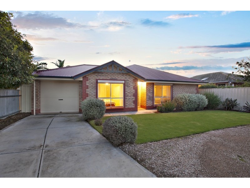 61 Kalgoorlie Avenue, Port Noarlunga South SA 5167