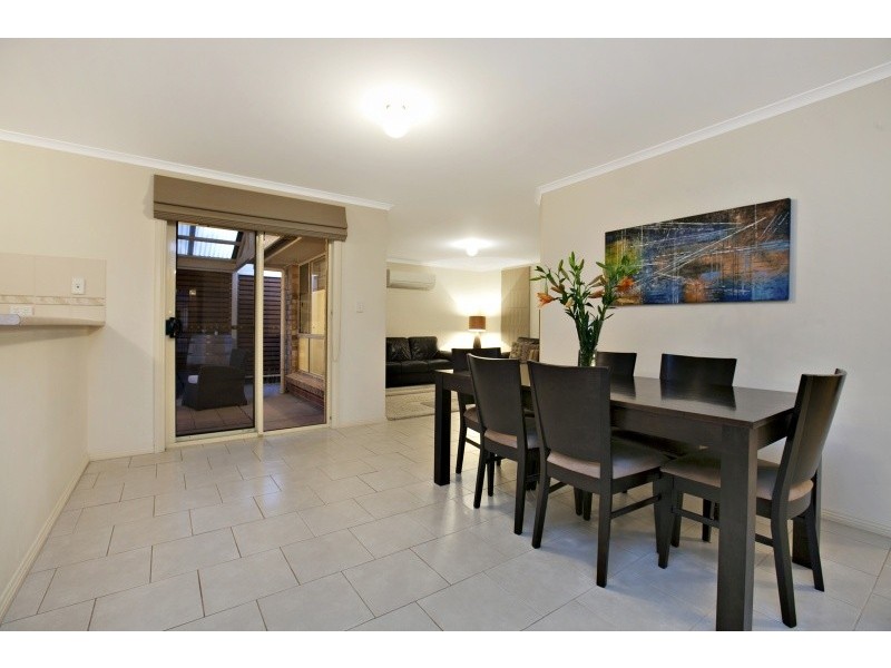 61 Kalgoorlie Avenue, Port Noarlunga South SA 5167