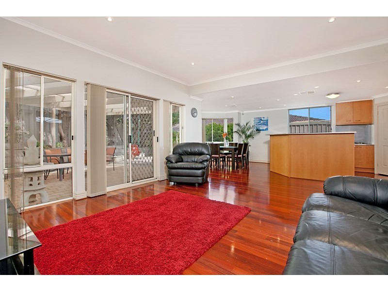 2 Parkwood Rise, Seaford Rise SA 5169