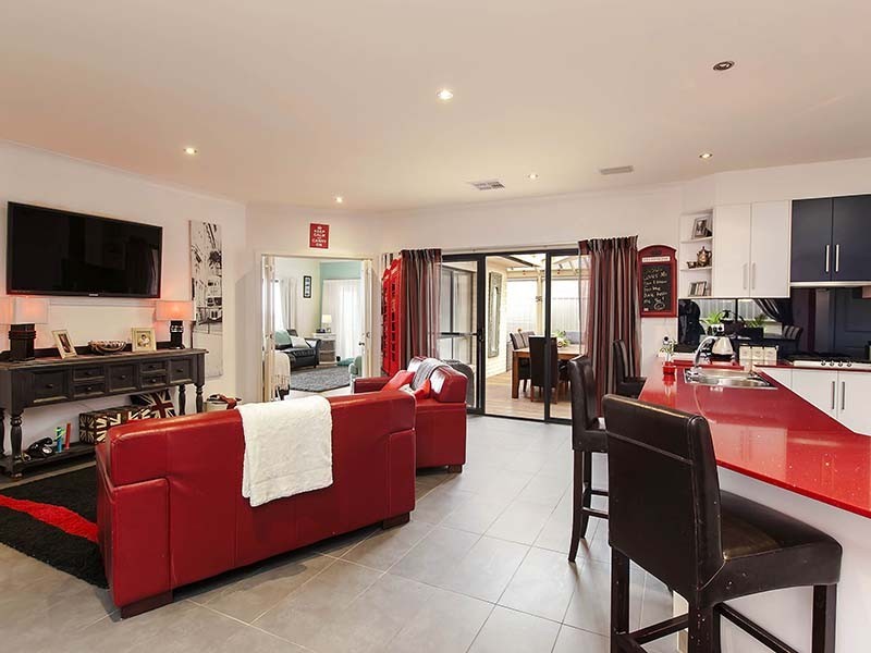 107 Grand Boulevard, Seaford Rise SA 5169