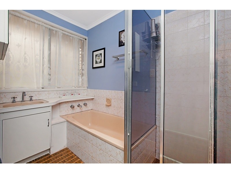 10 Greenloop Crescent, Huntfield Heights SA 5163