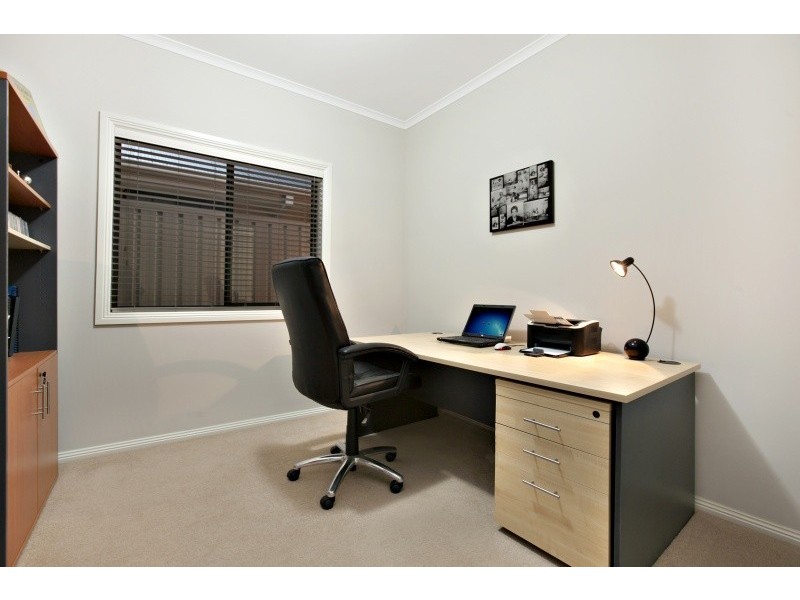 2 Antonio Street, Huntfield Heights SA 5163