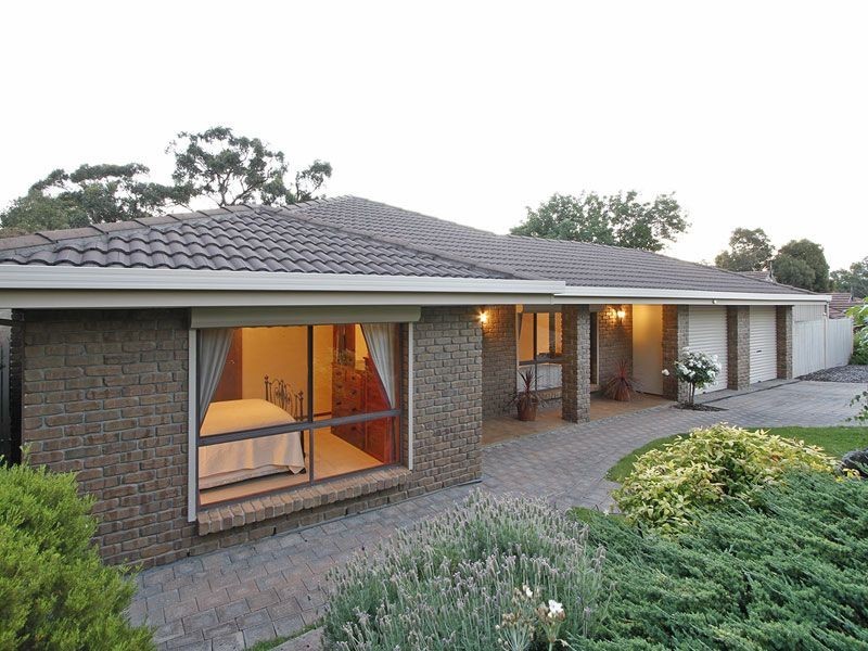 8 Lusitano Court, Woodcroft SA 5162