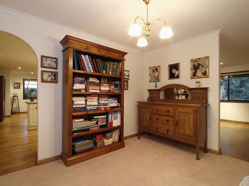 8 Lusitano Court, Woodcroft SA 5162