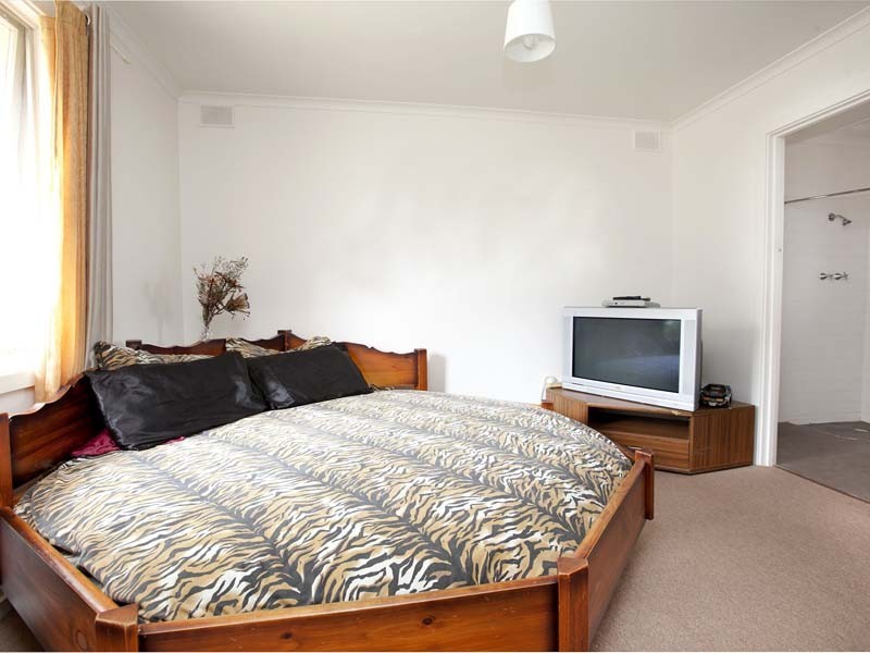 22 Protector Street, O’sullivan Beach SA 5166