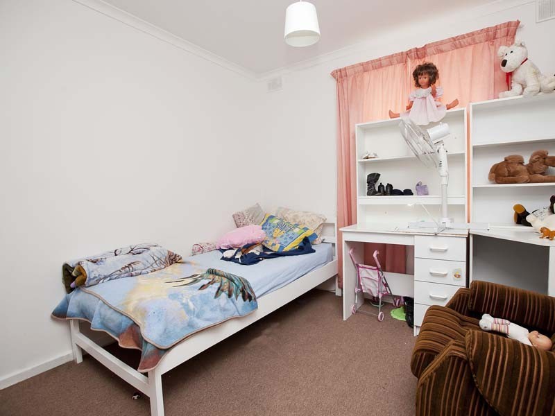 22 Protector Street, O’sullivan Beach SA 5166