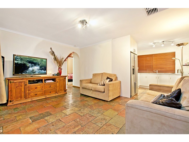 6 St James Street, Woodcroft SA 5162