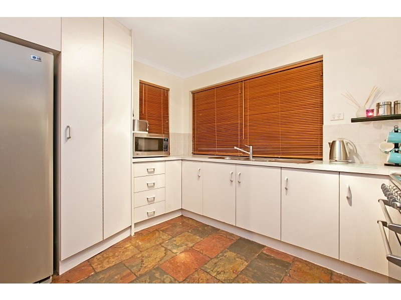 6 St James Street, Woodcroft SA 5162