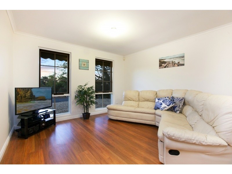 25 Education Road, Happy Valley SA 5159