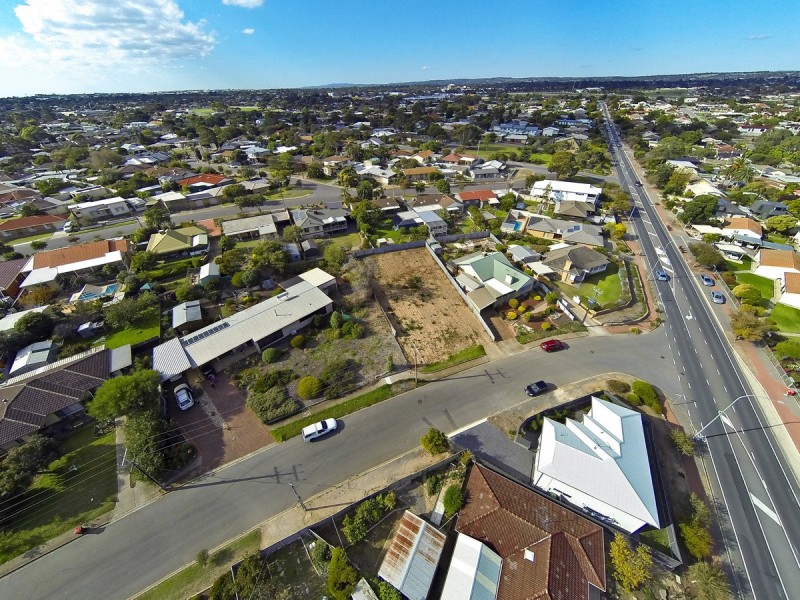 100 and 101, 29 Geoffrey Avenue, Port Noarlunga SA 5167