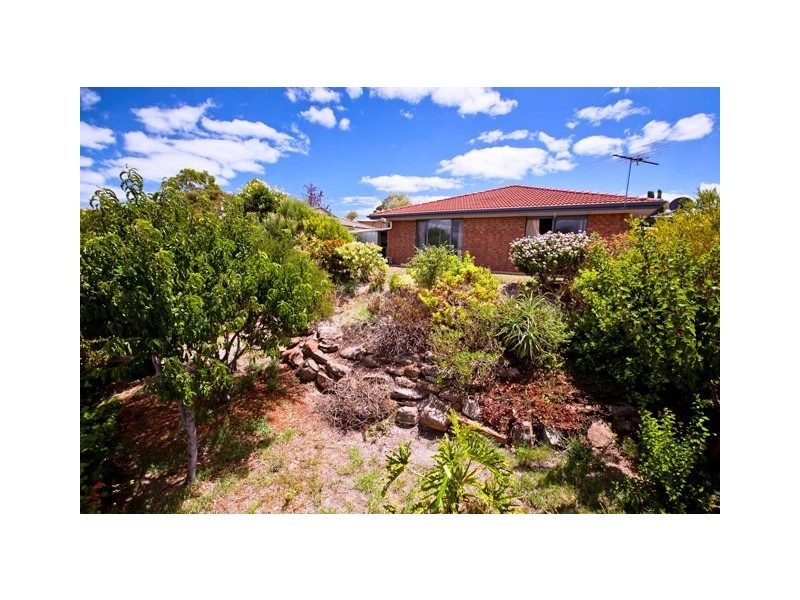 8 Oldenburg Court, Noarlunga Downs SA 5168